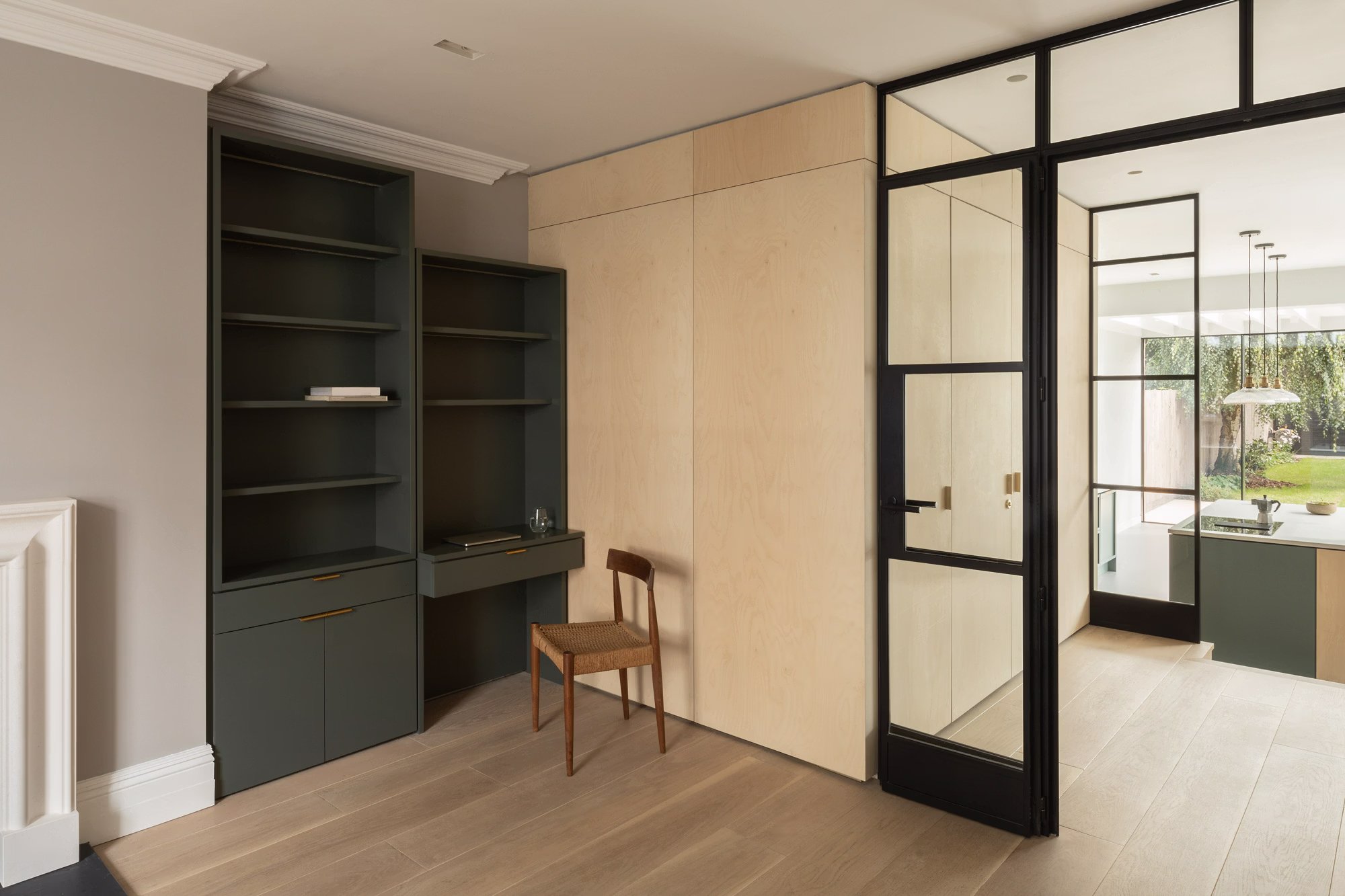 Manor House Collection 1